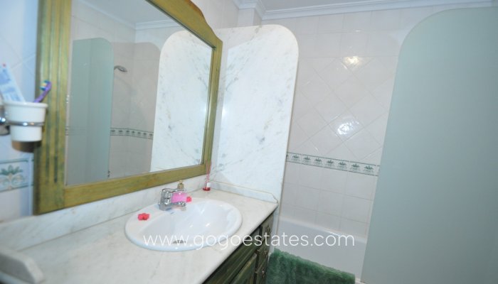 Te koop - Huis - Stadswoning - Pinoso - Pinoso Centro