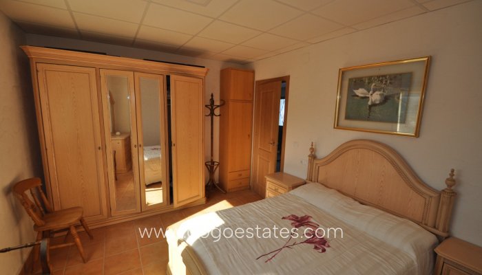 Te koop - Huis - Finca - Cortijo - Monóvar - Monòver - Monóvar - Monòver Centro