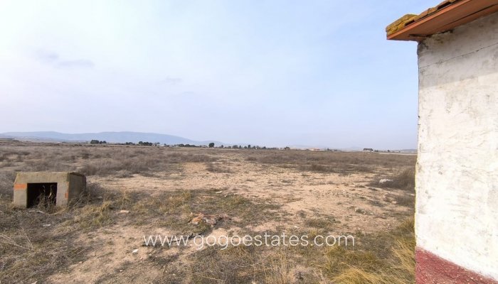 Te koop - Perceel - Land met ruïne - Villena - Villena Centro