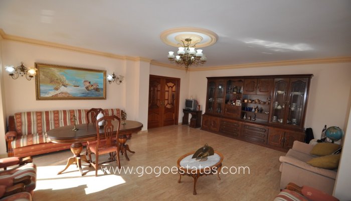 Te koop - Huis - Stadswoning - Algorfa - Algueña