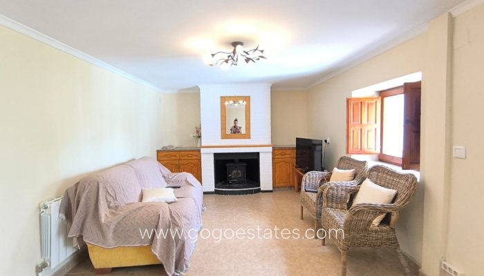 Te koop - Huis - Vrijstaande Villa - Villena - Villena Centro