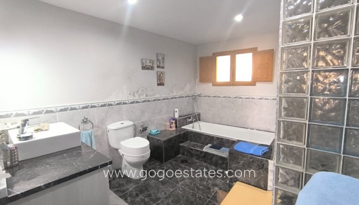 Te koop - Huis - Vrijstaande Villa - Monóvar - Monòver - Chinorlet