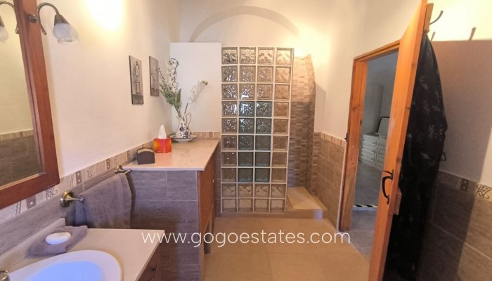 Te koop - Huis - Vrijstaande Villa - Monóvar - Monòver - Chinorlet