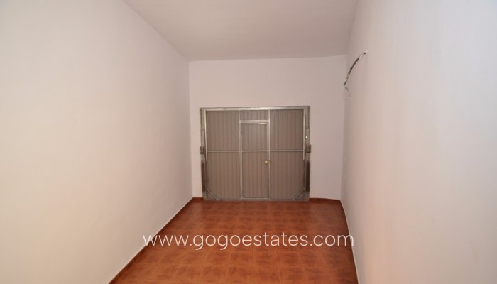 Te koop - Huis - Stadswoning - Pinoso - Pinoso Centro