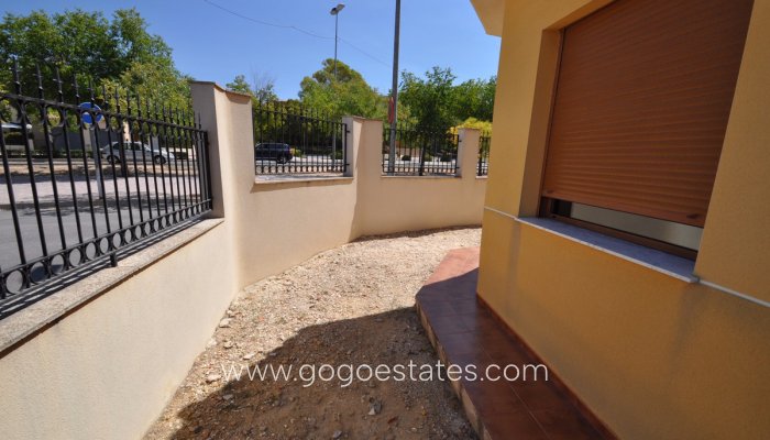 Te koop - Huis - Stadswoning - Pinoso - Pinoso Centro