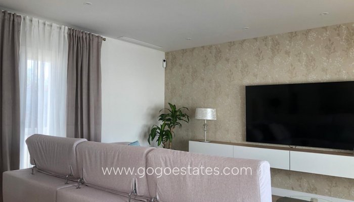 Te koop - Huis - Vrijstaande Villa - Pinoso - Pinoso Centro