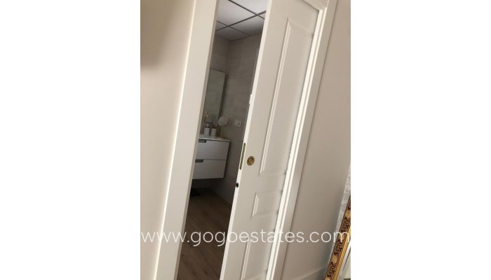 Te koop - Huis - Vrijstaande Villa - Pinoso - Pinoso Centro