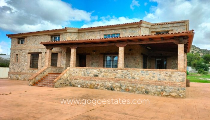 Te koop - Huis - Vrijstaande Villa - Aspe - Aspe Centro