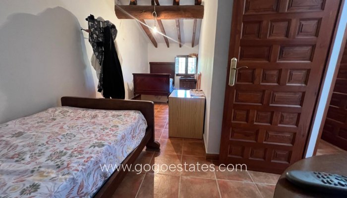 Te koop - Huis - Stadswoning - Pinoso - Pinoso Centro