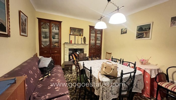 Te koop - Huis - Stadswoning - Pinoso - Pinoso Centro