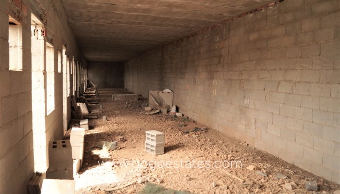 Te koop - Huis - Finca - Cortijo - Salinas - Salinas Centro