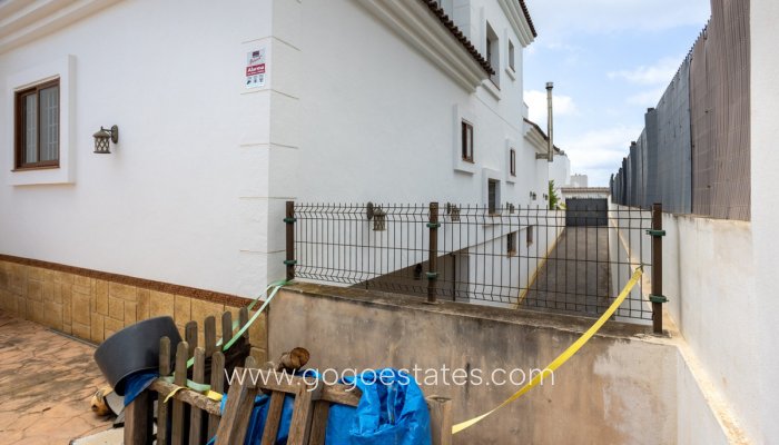 Resale - House - Detached Villa - Los Montesinos - Los Montesinos Centro