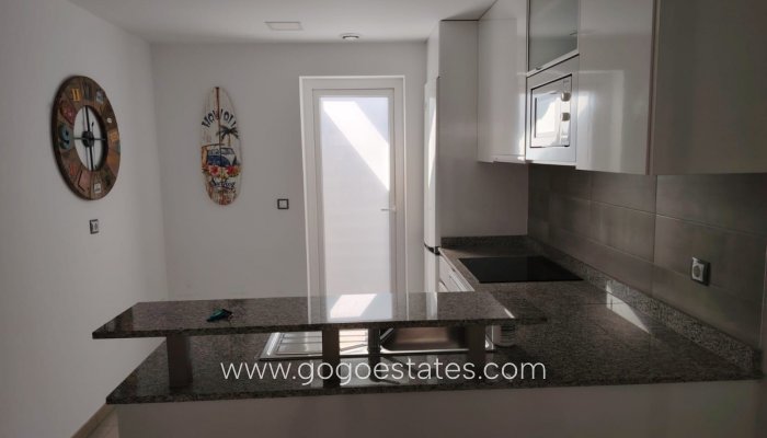 Te koop - Appartement - Appartement op de middelste verdieping - Elche - Arenales del Sol