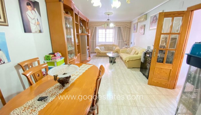 Te koop - Huis - Stadswoning - Formentera de Segura - Formentera Del Segura