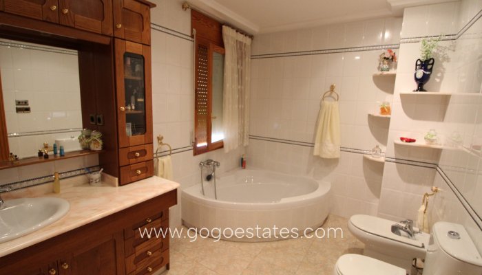 Te koop - Huis - Finca - Cortijo - Elche - Valverde