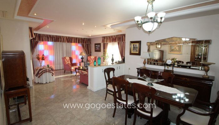 Te koop - Huis - Finca - Cortijo - Elche - Valverde