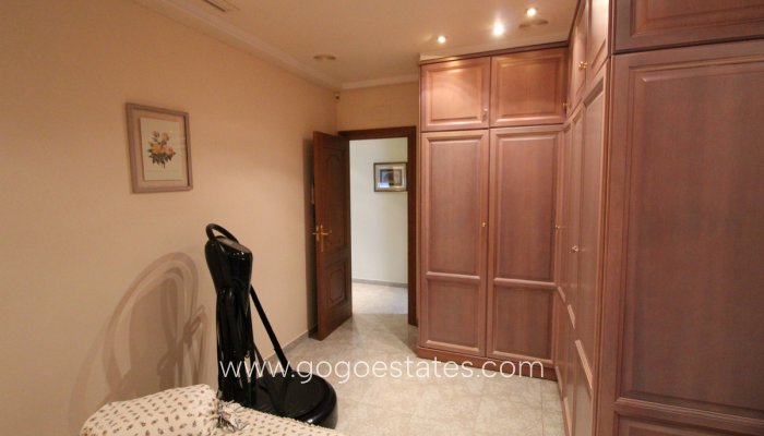 Te koop - Huis - Finca - Cortijo - Elche - Valverde