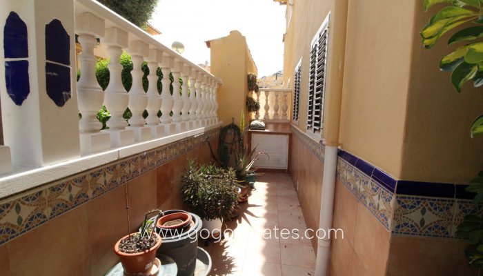 Te koop - Huis - Halfvrijstaande woning - Santa Pola - Gran Alacant