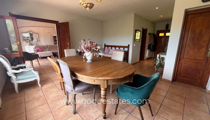 Te koop - Huis - Finca - Cortijo - Jalon - Jalon Centro