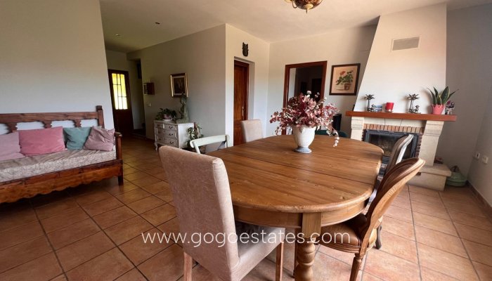 Te koop - Huis - Finca - Cortijo - Jalon - Jalon Centro