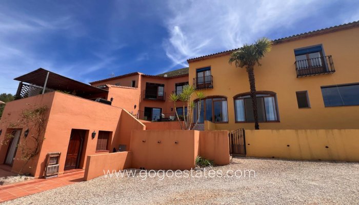 Te koop - Huis - Finca - Cortijo - Jalon - Jalon Centro