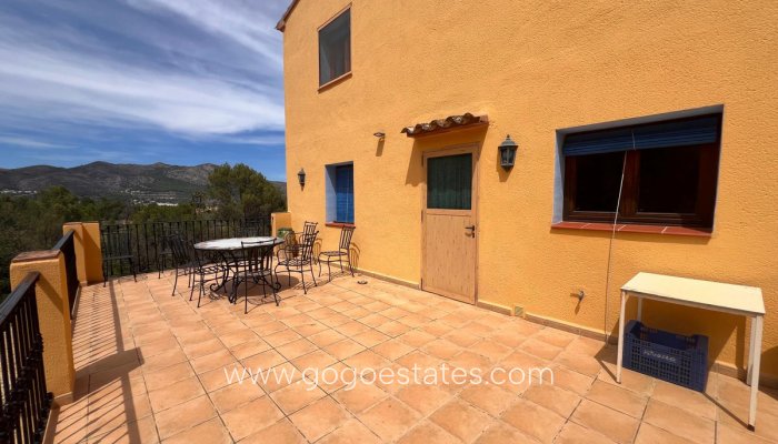 Te koop - Huis - Finca - Cortijo - Jalon - Jalon Centro