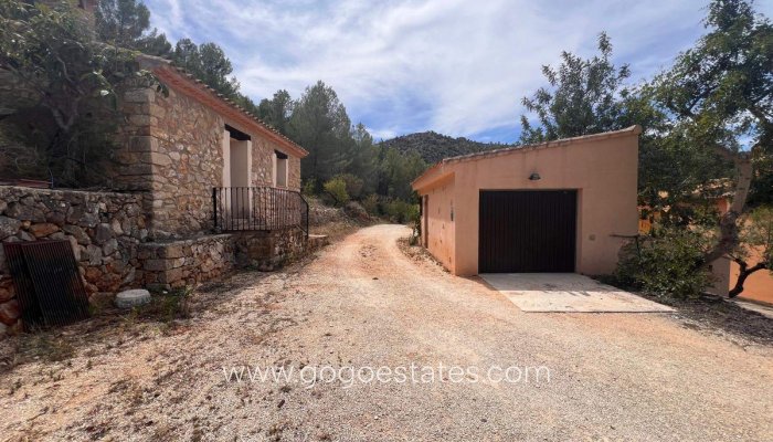 Te koop - Huis - Finca - Cortijo - Jalon - Jalon Centro