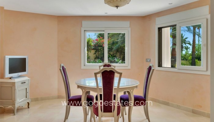 Te koop - Huis - Vrijstaande Villa - Benissa - Benissa Centro