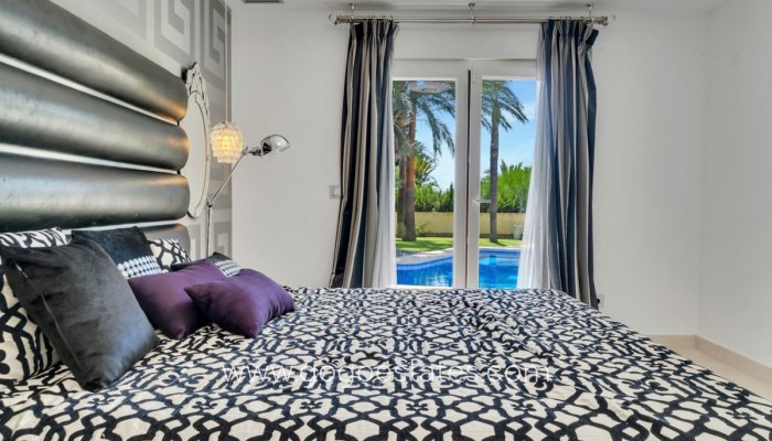 Te koop - Huis - Vrijstaande Villa - Benissa - Benissa Centro