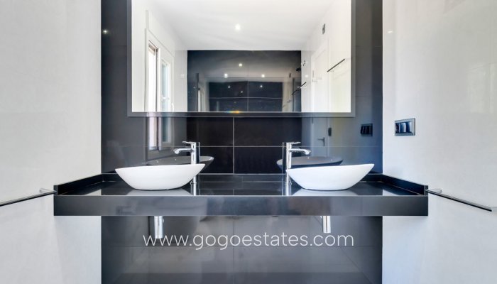 Te koop - Huis - Vrijstaande Villa - Benissa - Benissa Centro