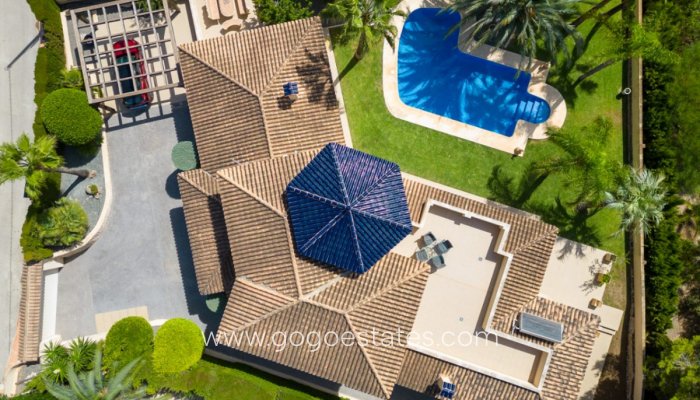 Te koop - Huis - Vrijstaande Villa - Benissa - Benissa Centro