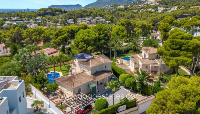 Te koop - Huis - Vrijstaande Villa - Benissa - Benissa Centro