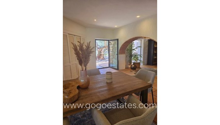 Te koop - Huis - Finca - Cortijo - Senija