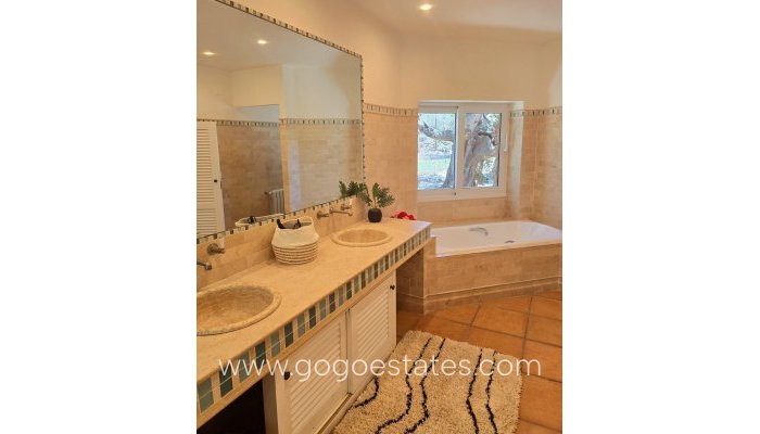 Te koop - Huis - Finca - Cortijo - Senija