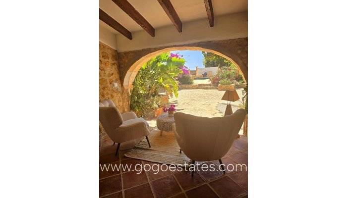 Te koop - Huis - Finca - Cortijo - Senija