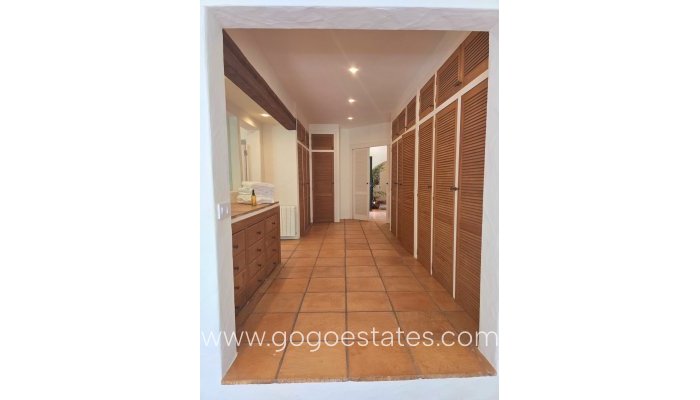 Te koop - Huis - Finca - Cortijo - Senija