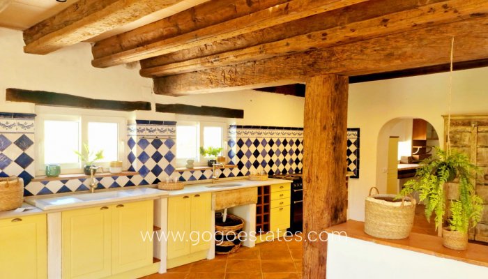 Te koop - Huis - Finca - Cortijo - Senija