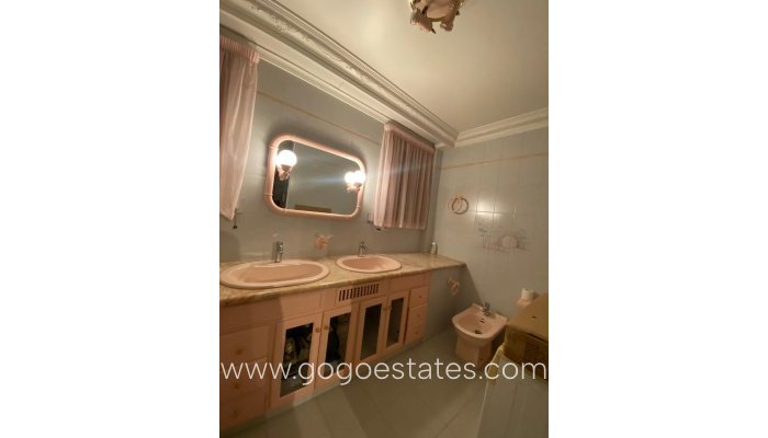 Te koop - Huis - Vrijstaande Villa - Pego - Pego Centro