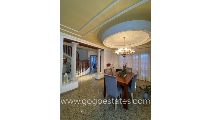 Te koop - Huis - Vrijstaande Villa - Pego - Pego Centro