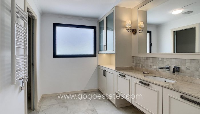 Te koop - Huis - Vrijstaande Villa - Benitachell - Benitachell Centro