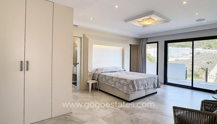 Te koop - Huis - Vrijstaande Villa - Benitachell - Benitachell Centro