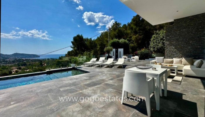 Te koop - Huis - Vrijstaande Villa - Teulada - Moraira