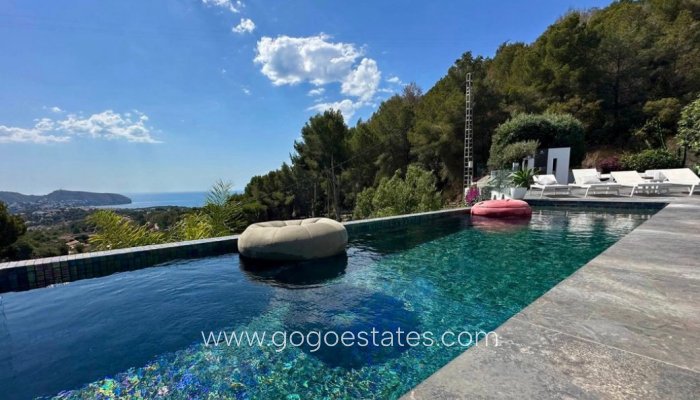 Te koop - Huis - Vrijstaande Villa - Teulada - Moraira