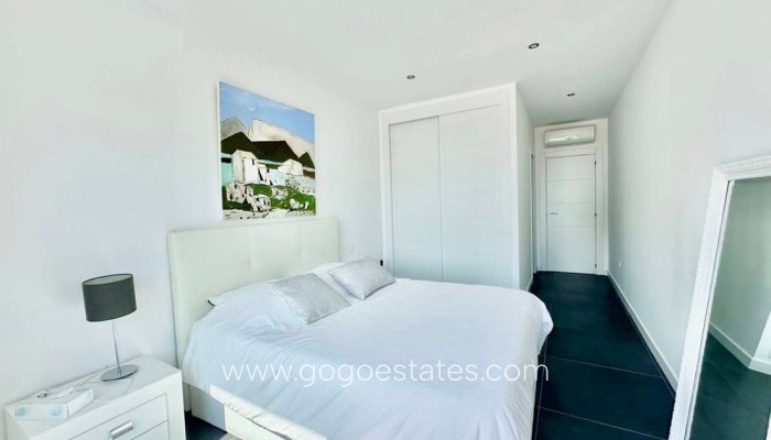 Te koop - Huis - Vrijstaande Villa - Teulada - Moraira