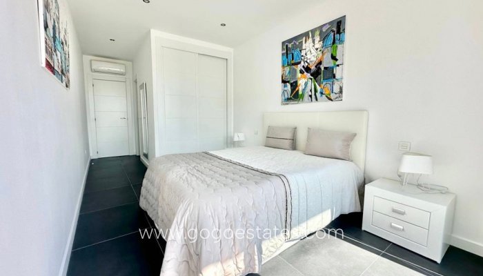 Te koop - Huis - Vrijstaande Villa - Teulada - Moraira