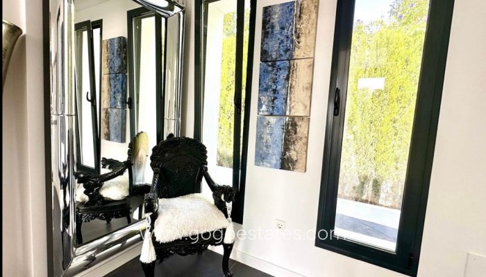 Te koop - Huis - Vrijstaande Villa - Teulada - Moraira