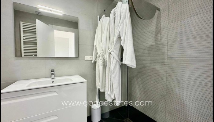 Te koop - Huis - Vrijstaande Villa - Teulada - Moraira