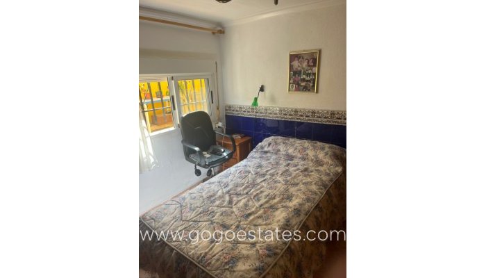 Te koop - Huis - Vrijstaande Villa - Orihuela - Punta Prima