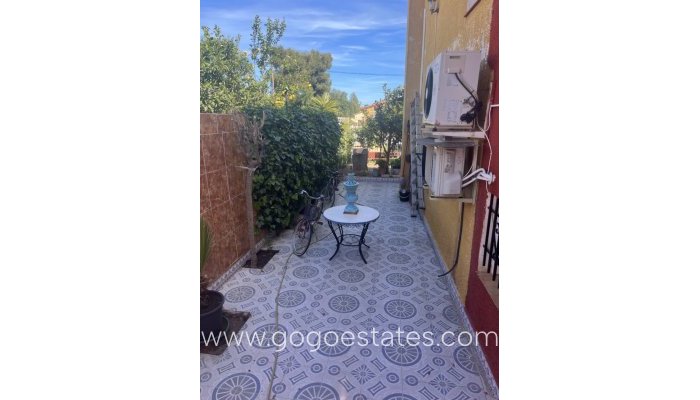 Te koop - Huis - Vrijstaande Villa - Orihuela - Punta Prima