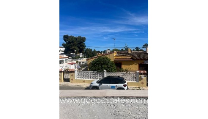 Te koop - Huis - Vrijstaande Villa - Orihuela - Punta Prima